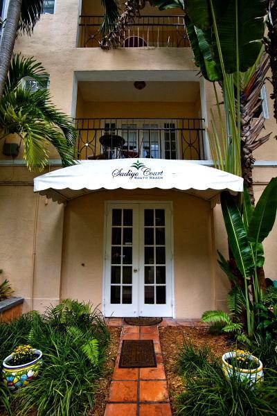 Sadigo Court Hotel Miami Beach Exterior photo